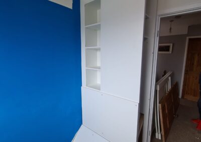 wardrobe with open shelves